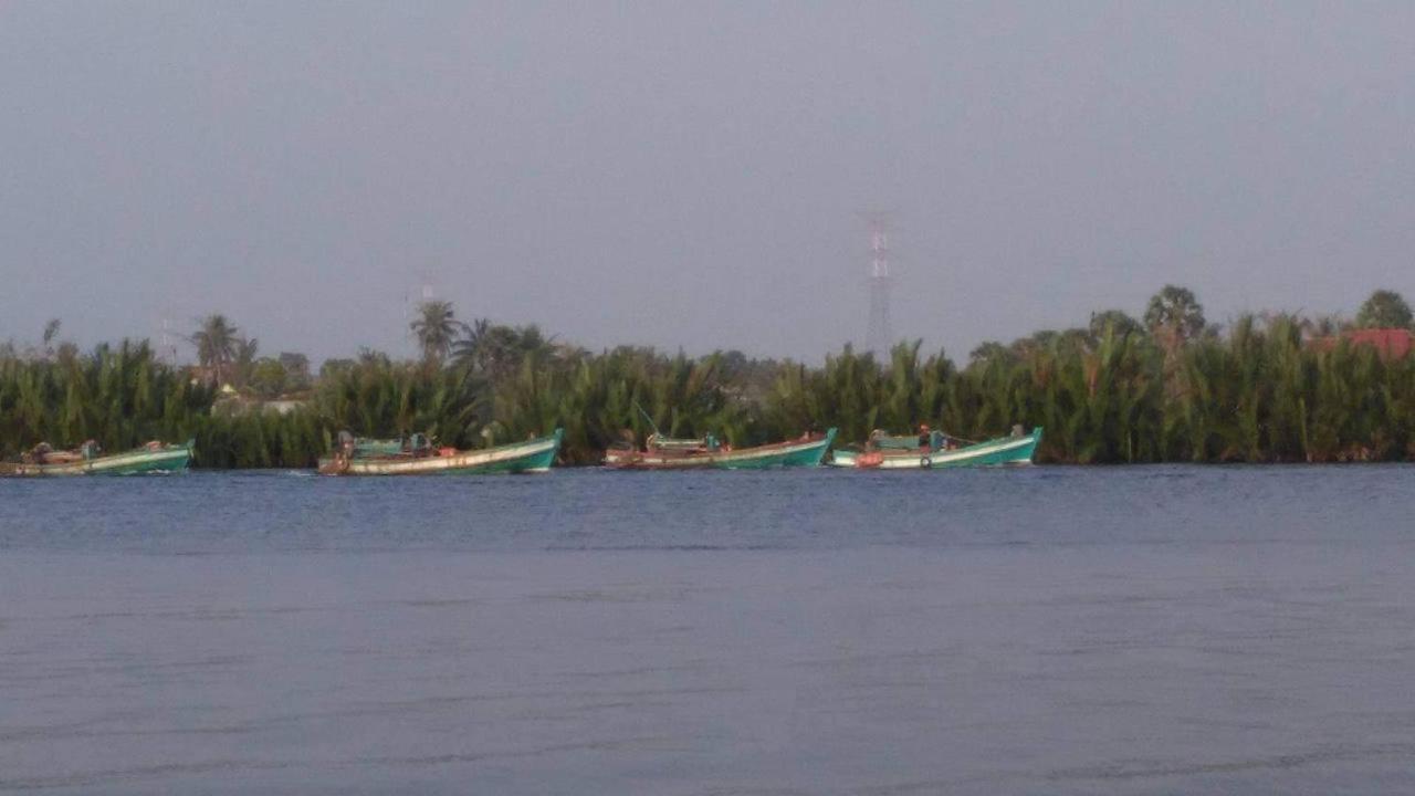 Kampot River Bungalow By Mama Hotel Eksteriør billede
